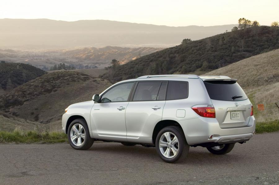  Toyota Highlander 2008 года  (фото 31 из 34)